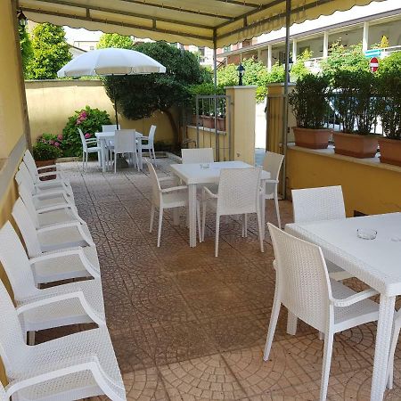 Hotel Margot Lido di Camaiore Dış mekan fotoğraf