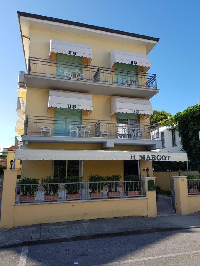 Hotel Margot Lido di Camaiore Dış mekan fotoğraf