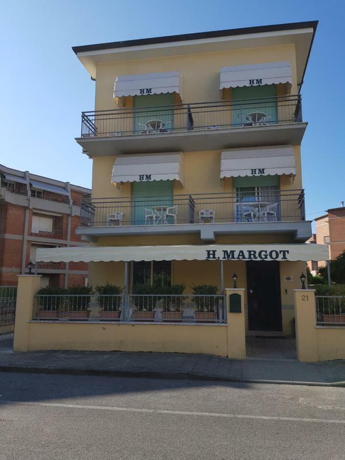 Hotel Margot Lido di Camaiore Dış mekan fotoğraf